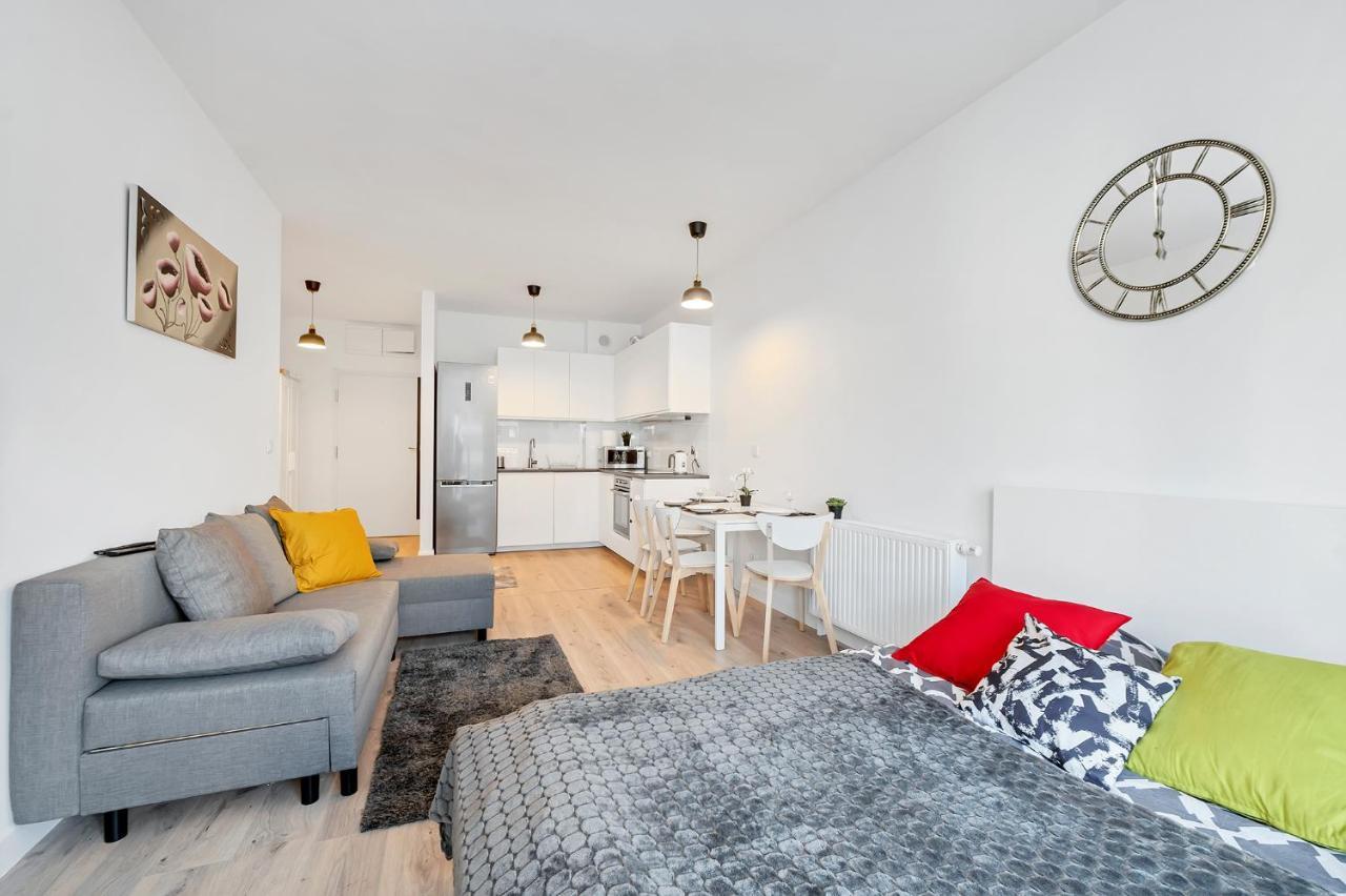 Luxury In City -2-Bright-Secure&Freeparking وودج المظهر الخارجي الصورة